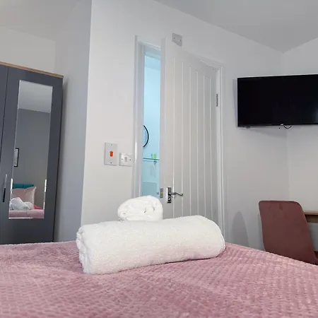 Napier Retreat Ensuite