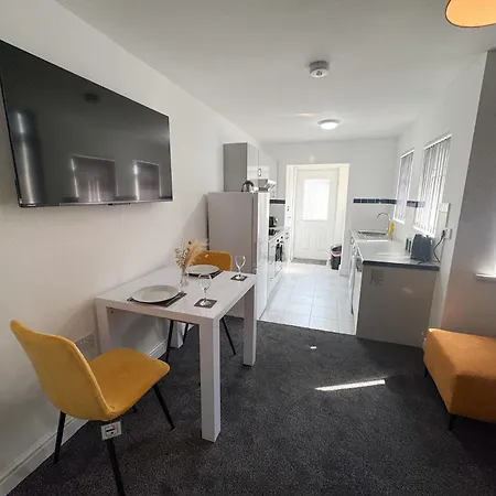 Napier Retreat Ensuite Middlesbrough